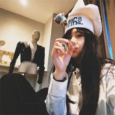 打开玉盒时